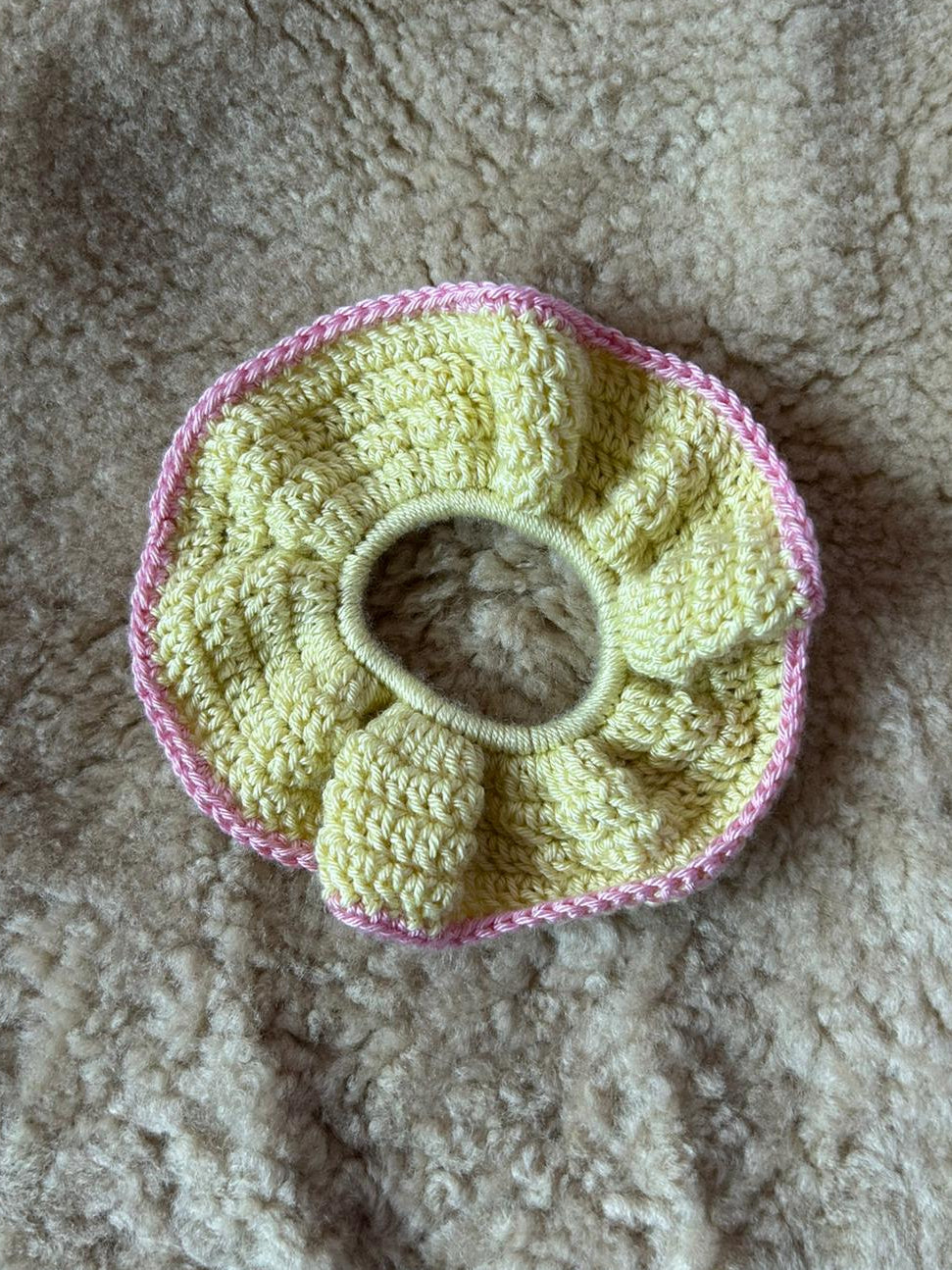 Lemon Sorbet Scrunchie — Sample Piece