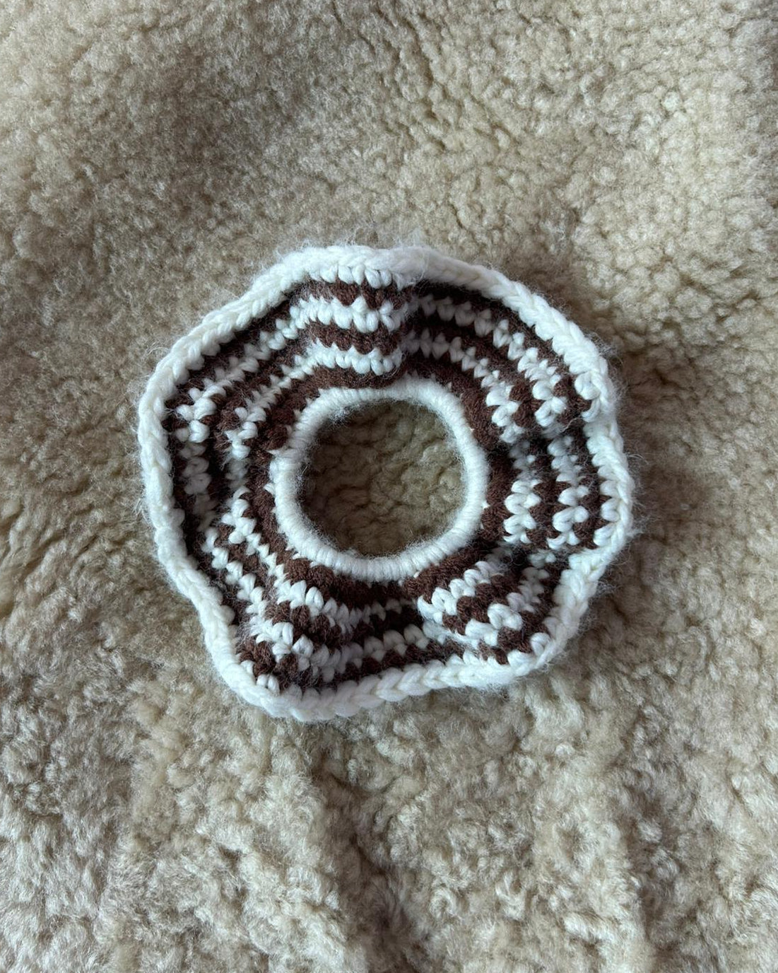 Cocoa Ripple Scrunchie — Sample Piece